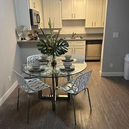 לוס אנג'לס Two Bedroom Hollywood Apartment מראה חיצוני תמונה